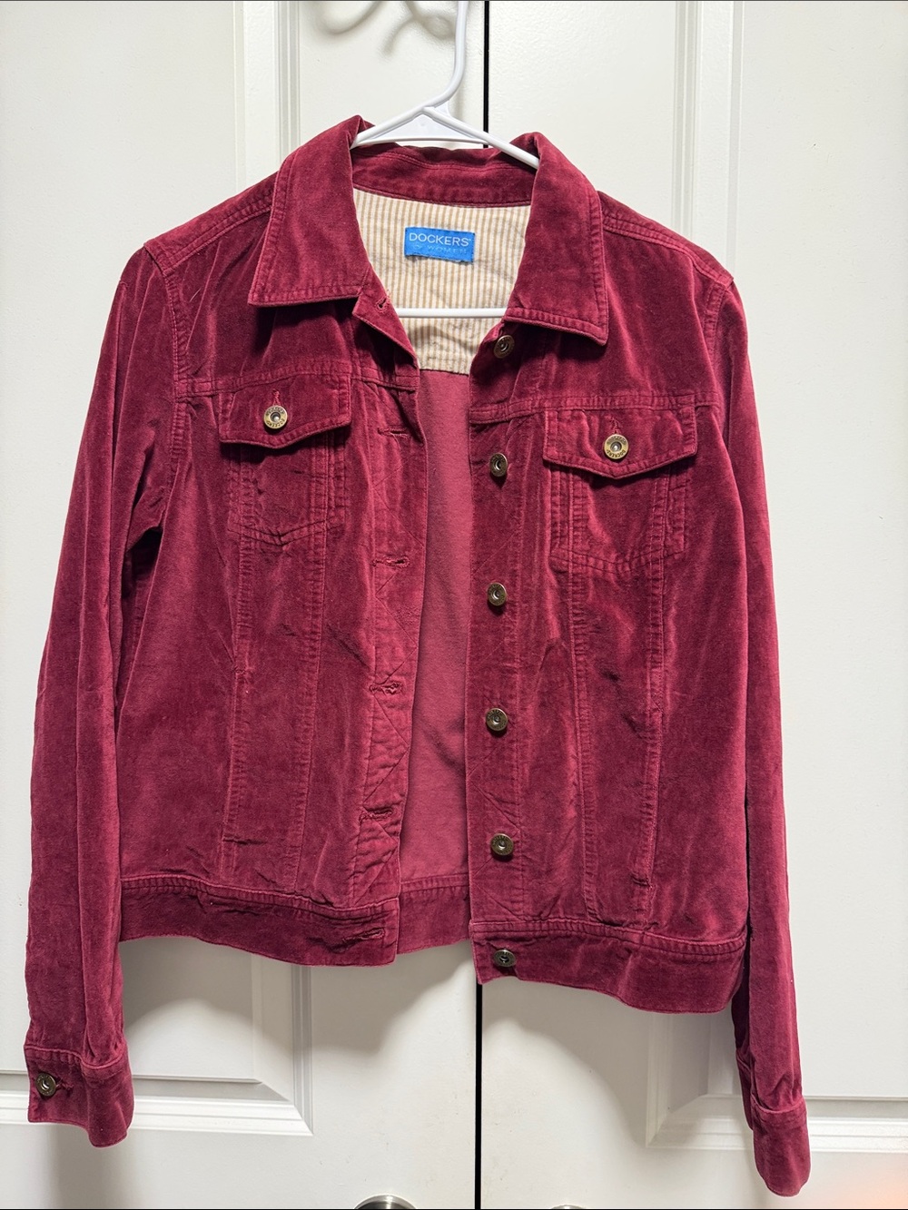 Vintage 1990’s Dockers Women's Corduroy Jean Jacket in Burgundy